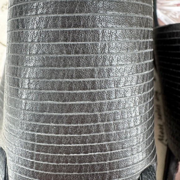 A.S.98 Italian Leather Sandals – Black & Silver Strappy Thong – Women’s Size 40 - Picture 4 of 10